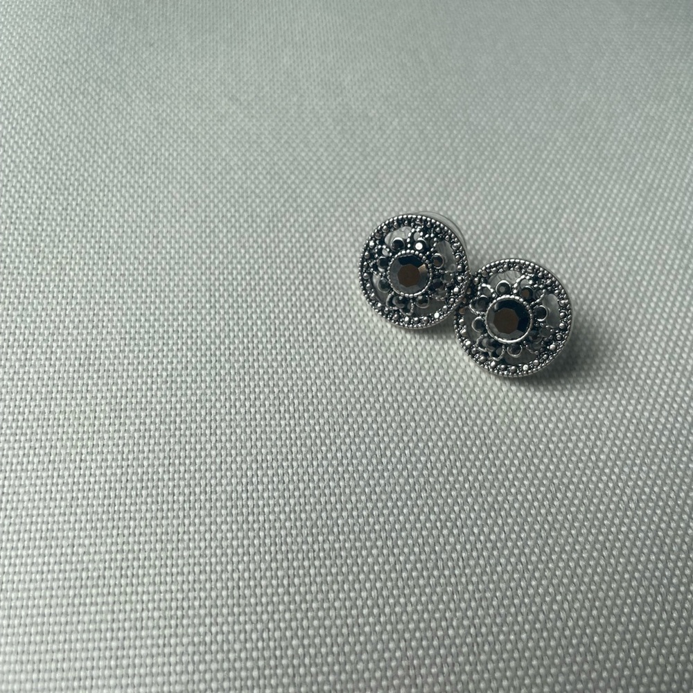 Silver sparkly costume stud earrings